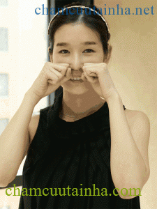 Xem beauty blogger Hàn Quốc hướng dẫn cách bôi kem và massage mặt để trẻ đẹp dài lâu - Ảnh 6.