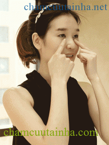 Xem beauty blogger Hàn Quốc hướng dẫn cách bôi kem và massage mặt để trẻ đẹp dài lâu - Ảnh 9.