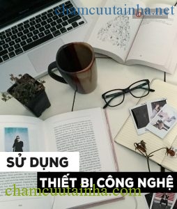 5 thói quen trước khi ngủ khiến bạn tăng cân “không kiểm soát” - Ảnh 2.