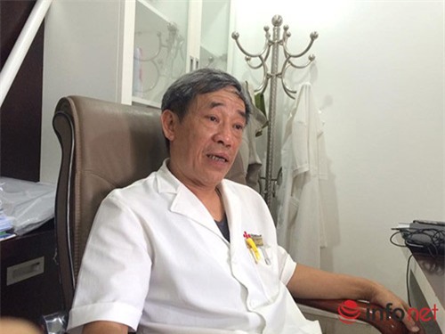 TS Hoàng Đình Chân - Giám đốc chuyên môn BV Ung bướu Hưng Việt.
