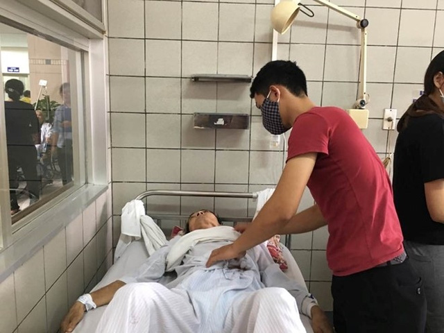 Bệnh nhân xơ gan đang điều trị tại khoa Tiêu hóa Bệnh viện Bạch Mai. Ảnh: HQ.